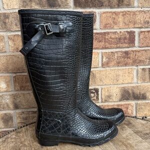 Exotic Rain boots ✨never worn ✨